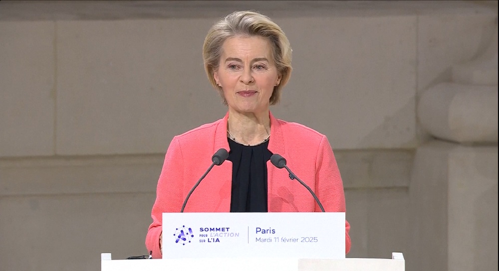 EU to invest €200b in AI, with €20b for gigafactories