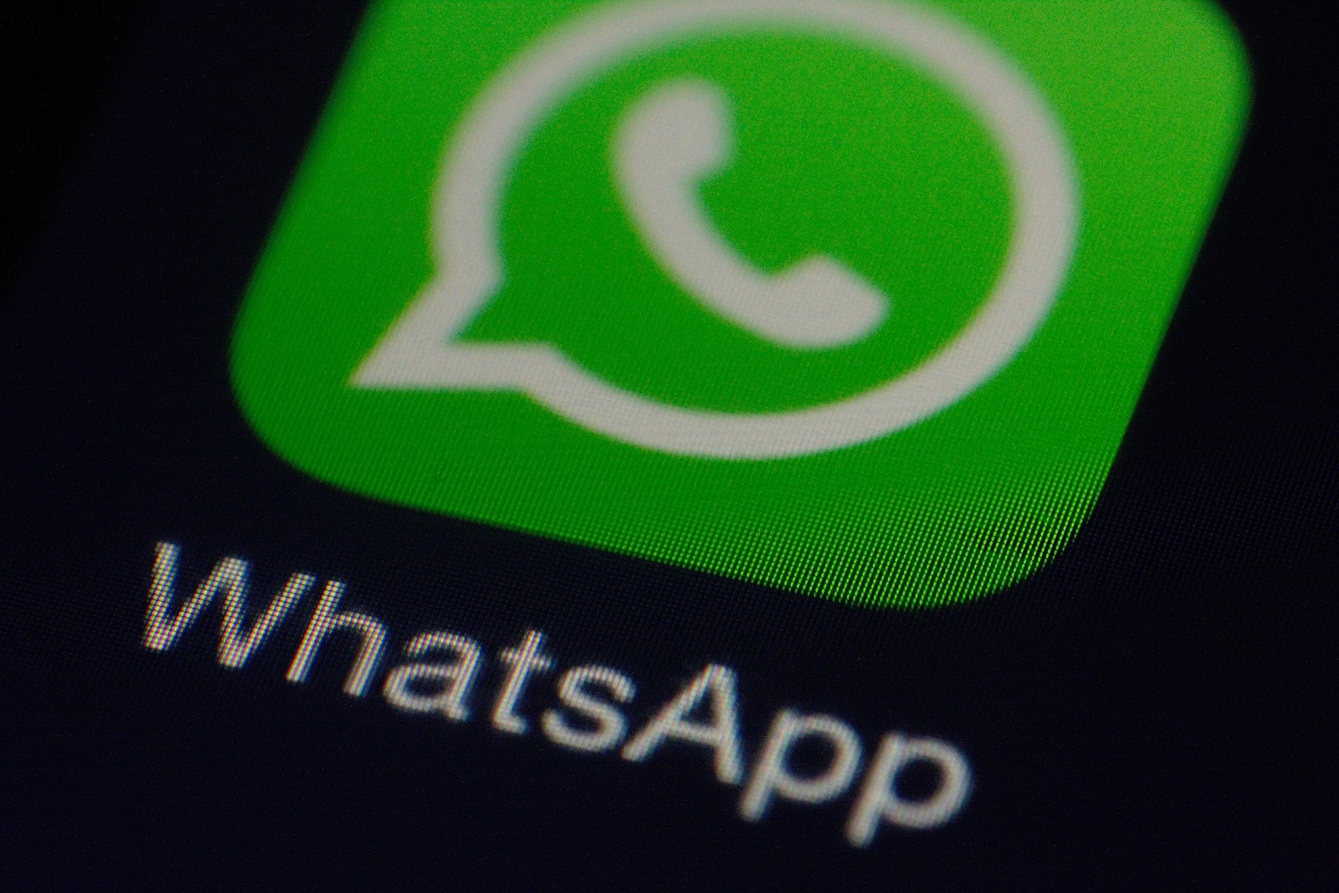 WhatsApp testing new feature to organise group chats more efficiently