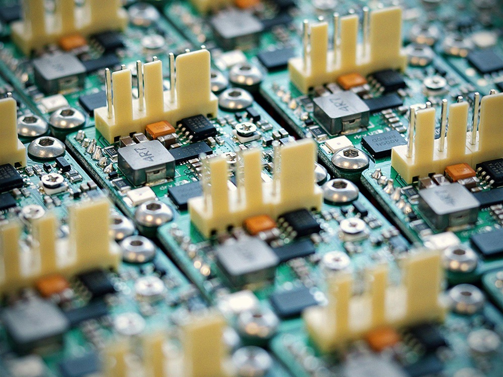 Trump’s new tariffs hit e-commerce giants, spare semiconductors